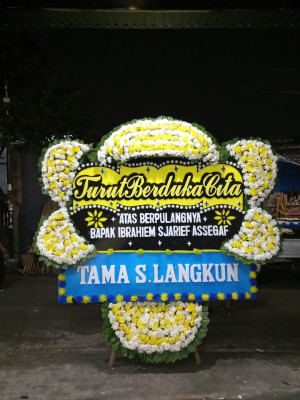 Papan Bunga Duka di Cempaga